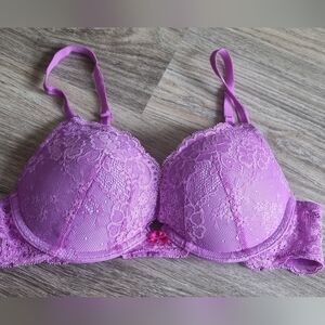 Victoria's Secret Lavender Lace Bra
